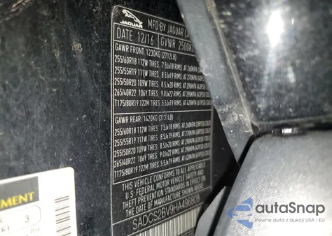 2017 Jaguar F-Pace z USA, uszkodzony, nr VIN SADCS2BV9HA496809